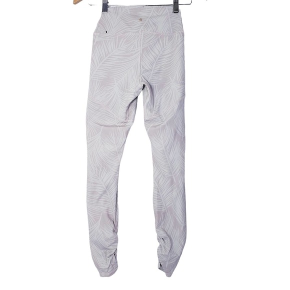 Spiritual Gangster High Vibe Leaf Printed Leggings Small - Picture 2 of 13